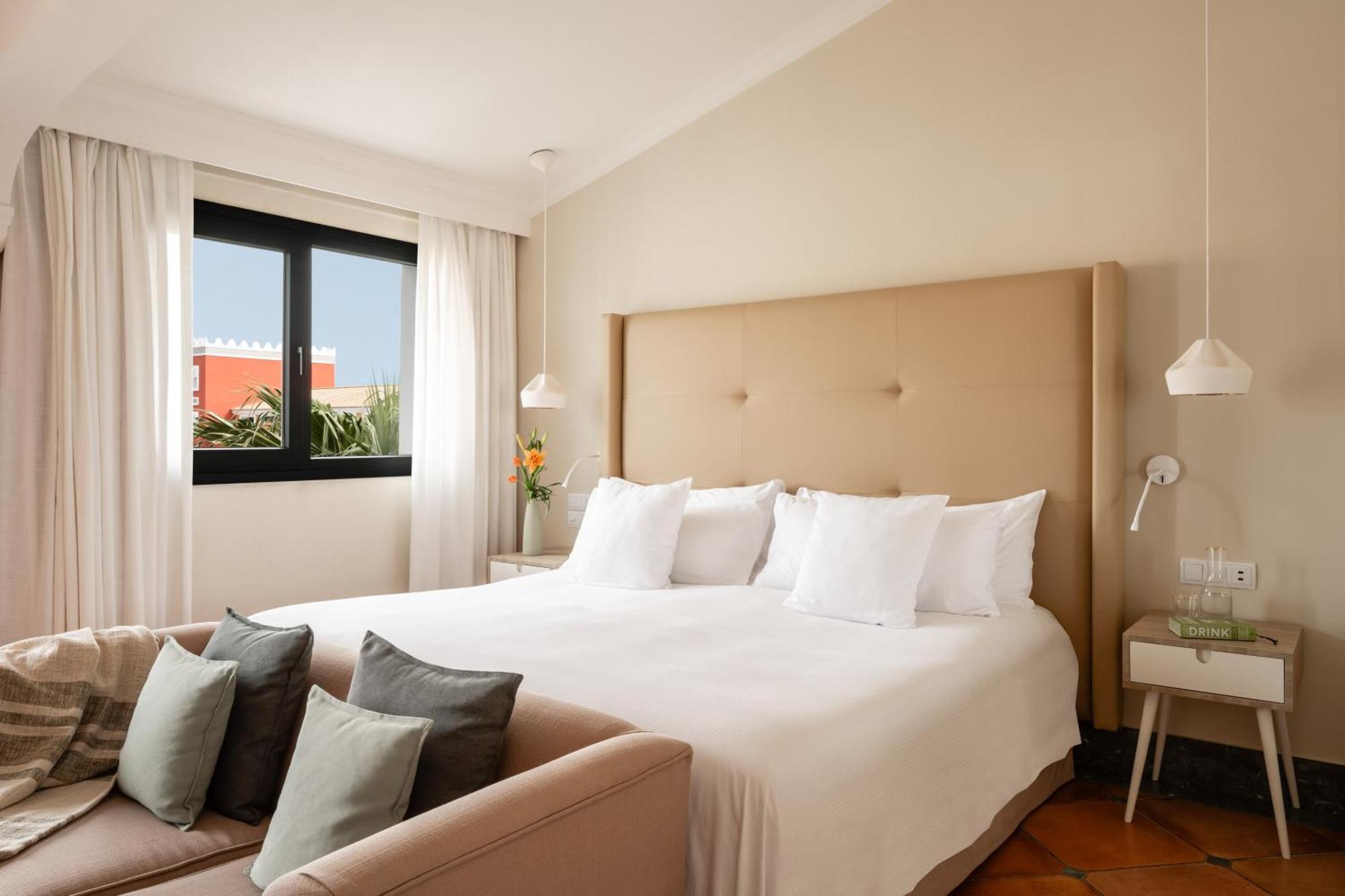 Gran Meliá Sancti Petri Chiclana de la Frontera Exterior foto
